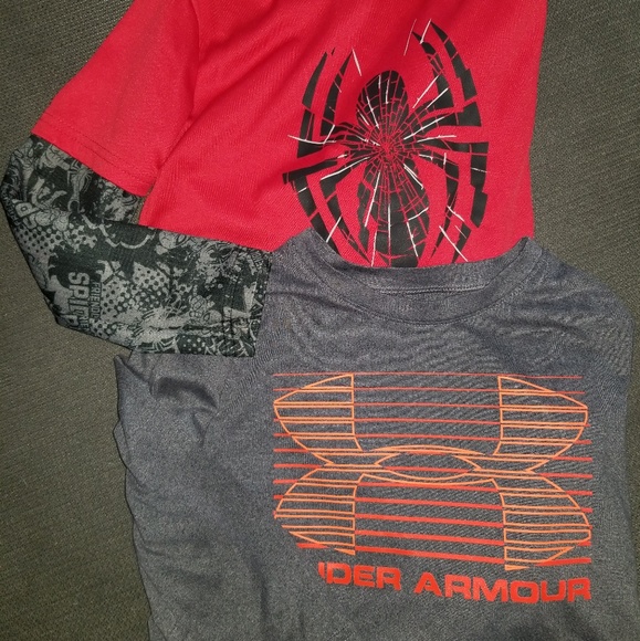 Under Armour Other - Two long sleeve 4T Tshirts